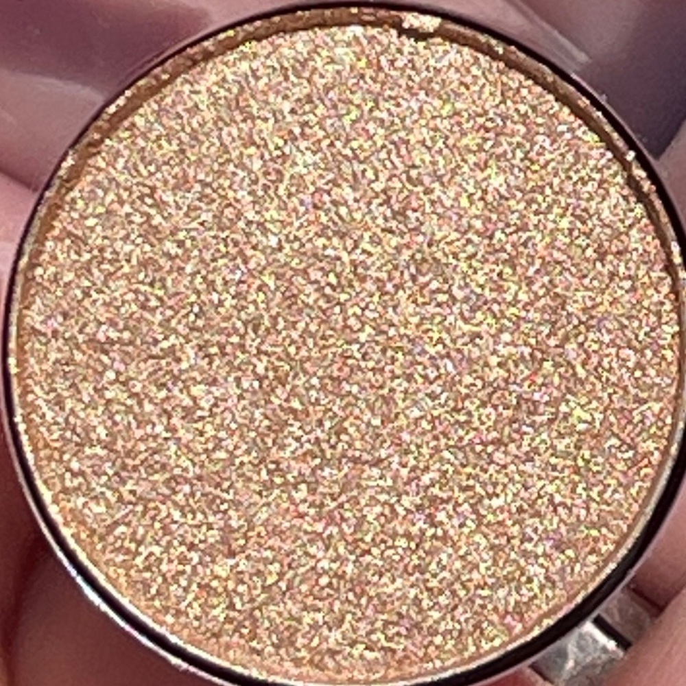URBAN DECAY COSMETICS 24/7 Eyeshadow In Half Baked(Golden Shimmer)